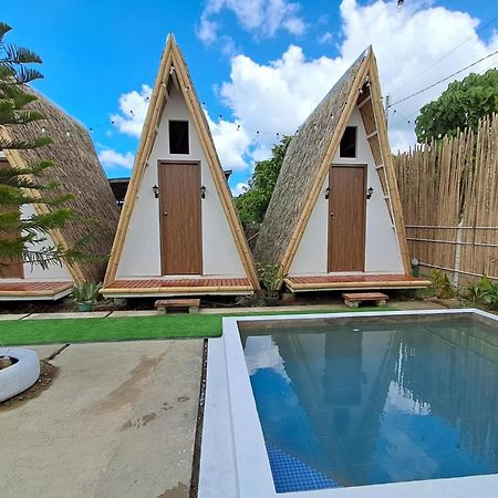 Happy Monkey Hostel El Nido Buitenkant foto