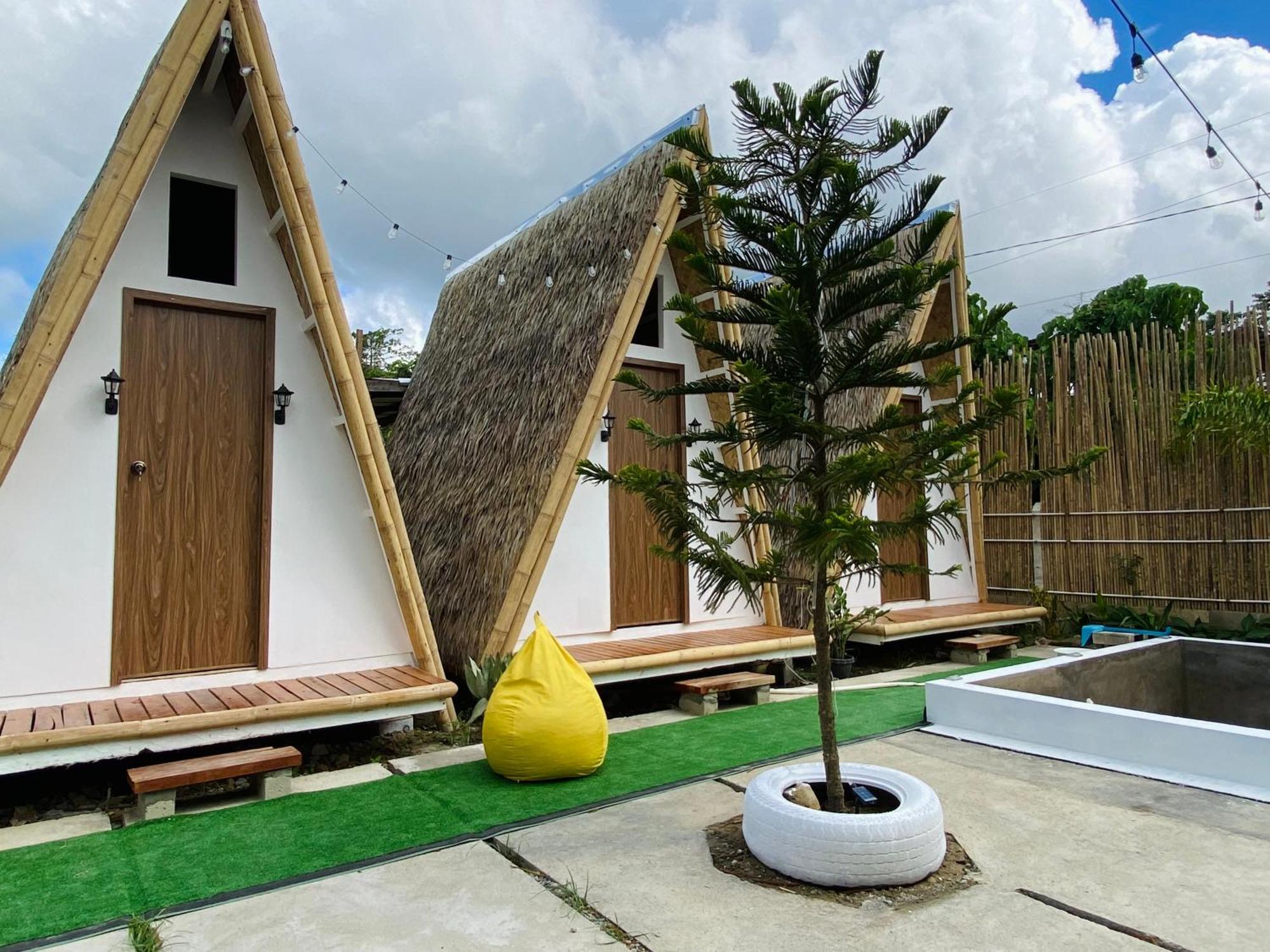 Happy Monkey Hostel El Nido Buitenkant foto