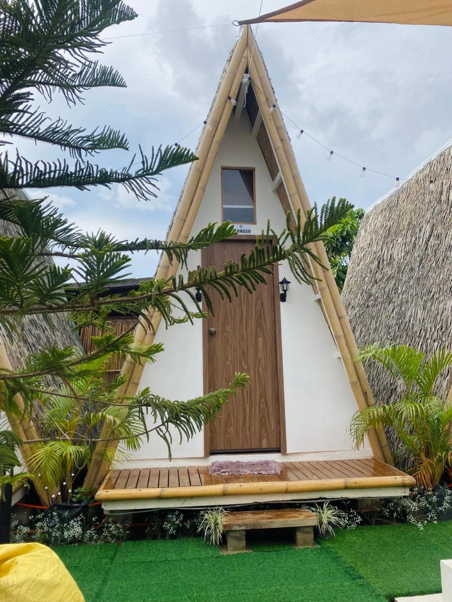 Happy Monkey Hostel El Nido Buitenkant foto